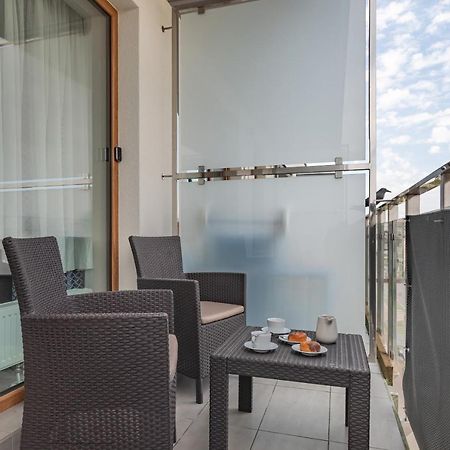 Apartamenty Osiedle Bursztynowe III By Noclegi Renters Kolobrzeg Exterior photo